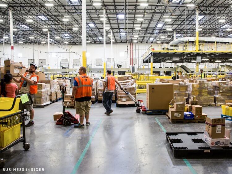 jobs at an amazon warehouse Jobs That Hire Felons